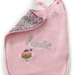 serviette avec prénom ou surnom brodé